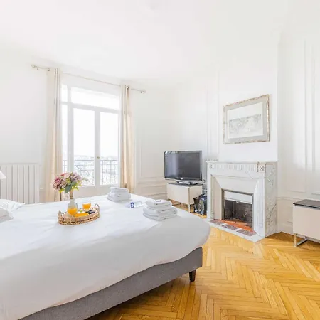 דירה Exceptional - 3br-7p- Auteuil פריז