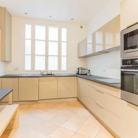 Exceptional - 3br-7p- Auteuil * Paris