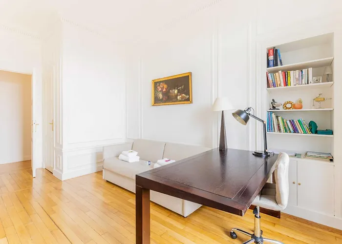 アパート Exceptional - 3br-7p- Auteuil パリ